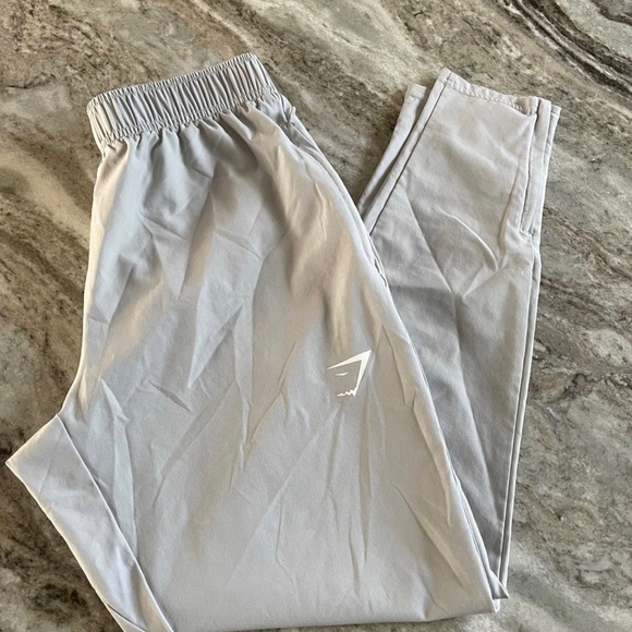 Gymshark W’s Lightweight Gray Joggers - Picture 2 of 6